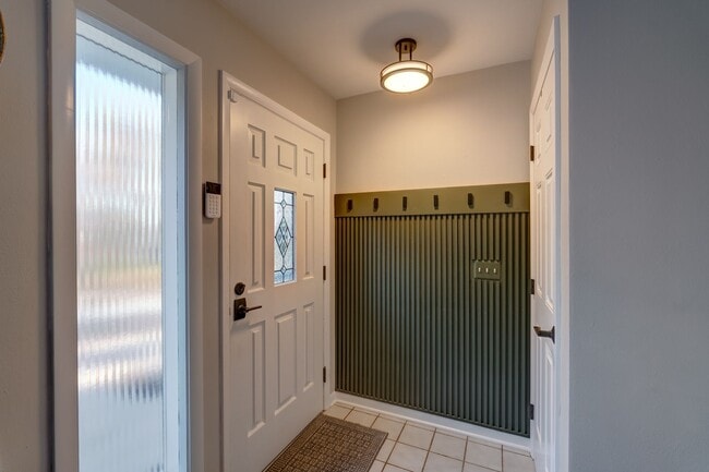 Building Photo - 4609 Waukesha St