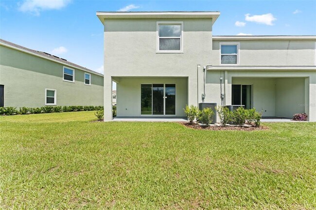 Building Photo - 11082 Crescent Deer Dr