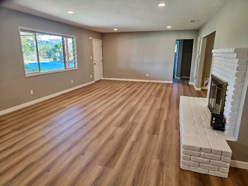 Building Photo - 14740 Perris Blvd