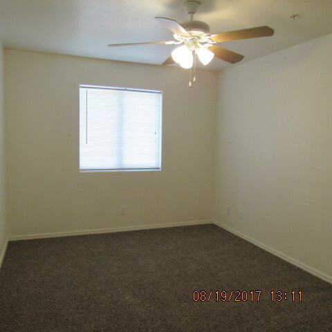 Building Photo - 2480 Palo Verde Blvd S