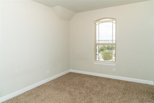 Building Photo - 3804 Tango Ct
