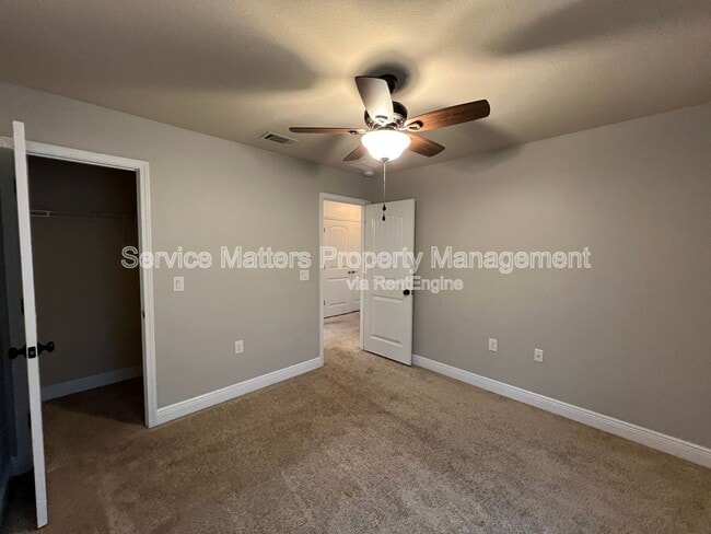 Building Photo - 4496 Fiske St