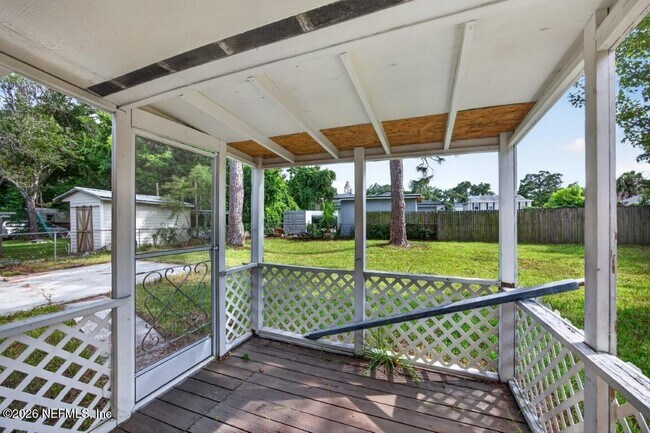 Building Photo - 87 Saratoga Cir S