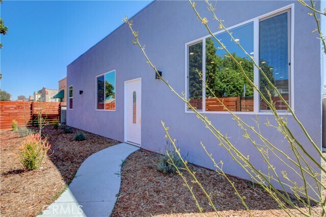 Building Photo - 3626 S Cimarron St