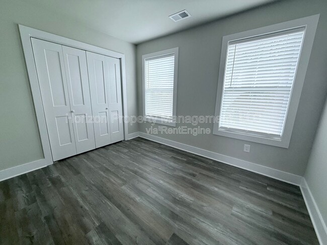 Building Photo - 6560 Bonanza Trail