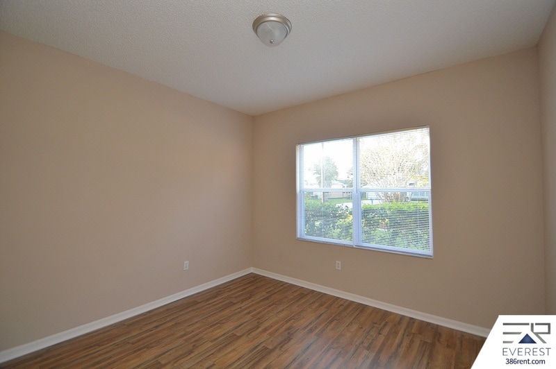 Building Photo - 69 Kashmir Trail