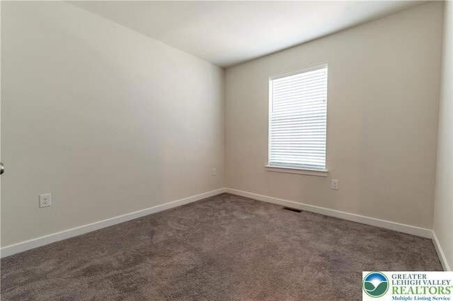 Building Photo - 4936 Brookside Ct