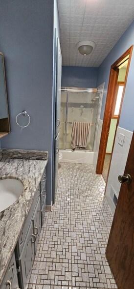 Building Photo - 2020 Crosstown Blvd NE