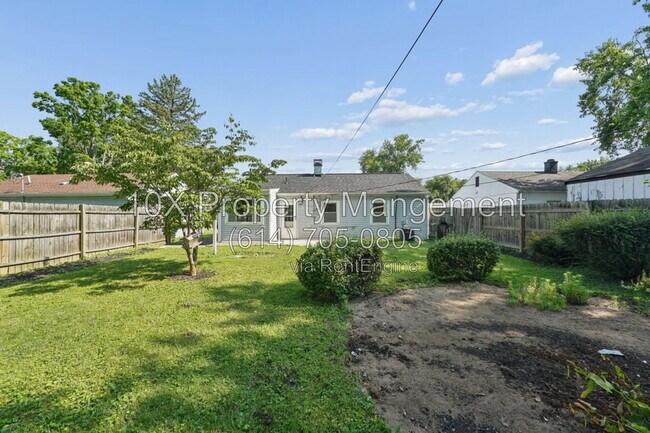 Building Photo - 4517 St Rita Ln