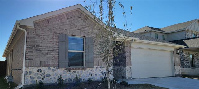 Building Photo - 2633 Oneida Ln