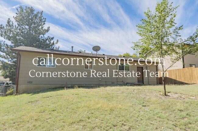 Building Photo - 3330 Calaveras Way