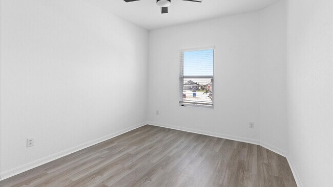 Building Photo - Charming 3-Bedroom Home on a Quiet Cul-de-...