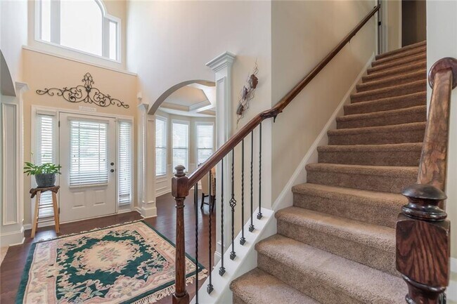 Building Photo - 4850 Haysboro Way