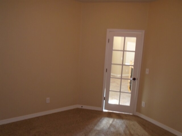 Building Photo - 147 S 45th Ave