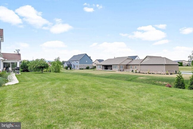 Building Photo - 201 Sunbrook Dr