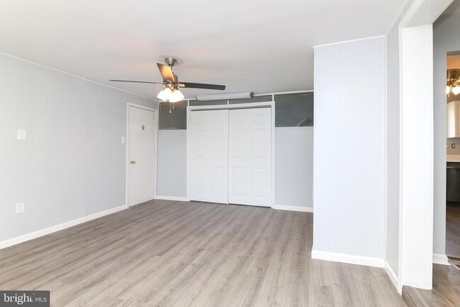 Building Photo - 516 Brooke Ave