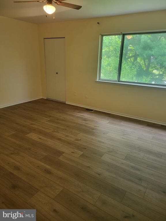 Building Photo - 1045 Pendleton Ct