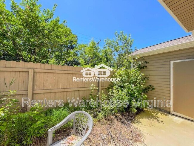 Building Photo - 2331 Alcott Wy