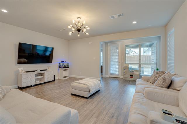 Building Photo - 4505 Ivory Horn Dr