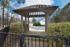 Building Photo - Pristine 2 bedroom, 2.5 bath Townhome located in the Roxborough Community!