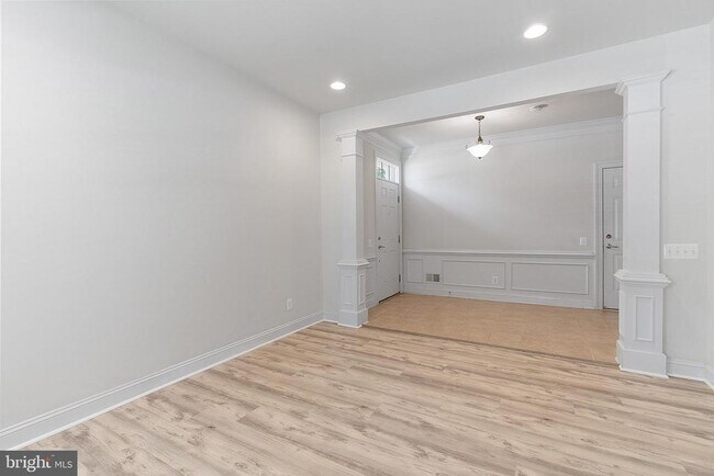 Building Photo - 25503 Amber Gate Terrace