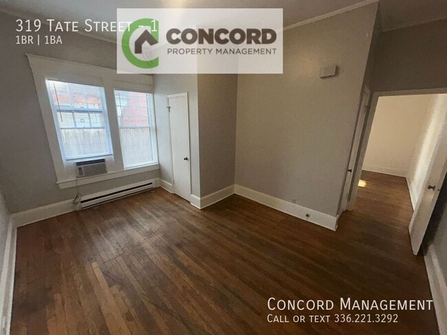 Building Photo - 319 Tate St