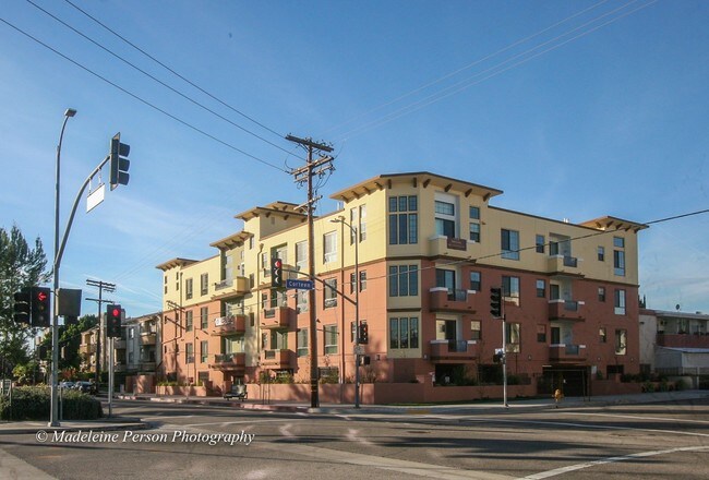 Building Photo - 12345 Chandler Blvd