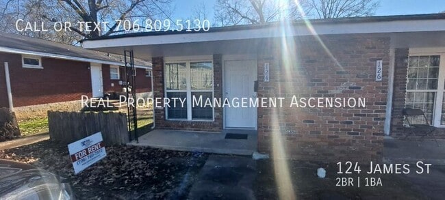 Building Photo - 124 James St