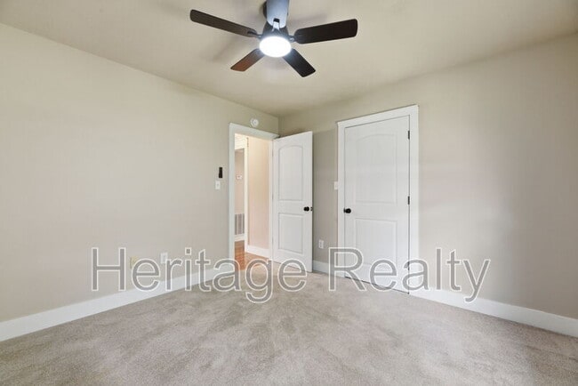 Building Photo - 2707 Lady Bug Ln