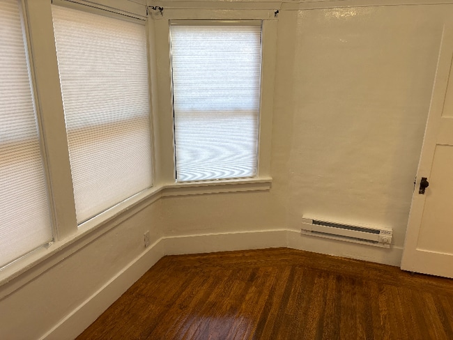 Building Photo - 1623 Grant St