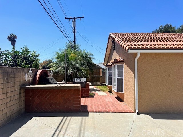 Building Photo - 128 N Dommer Ave