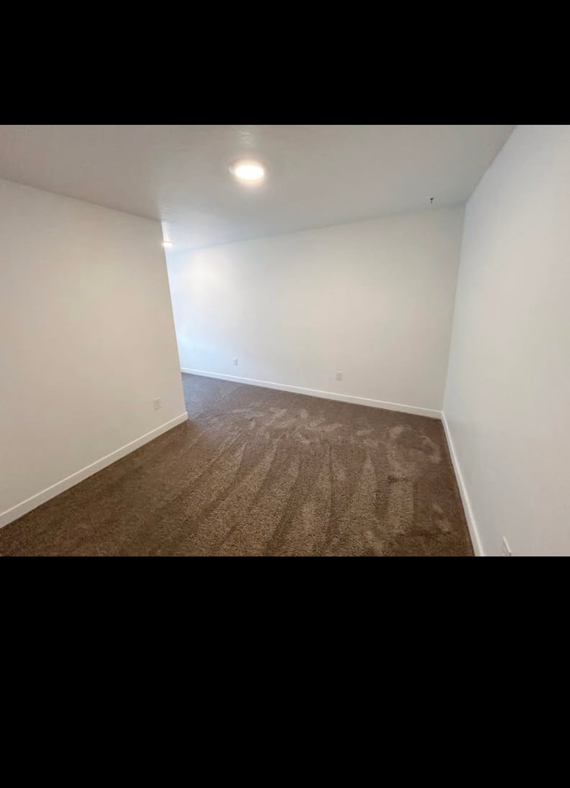 Building Photo - 913 E Flotsam Way