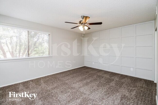 Building Photo - 5074 W Jupiter Way