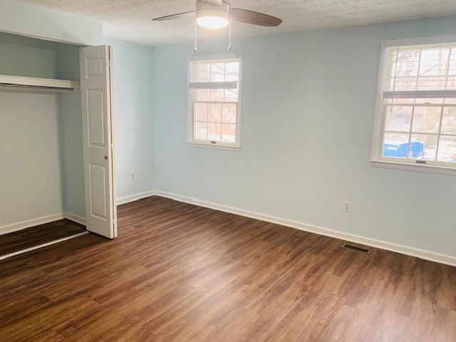 Building Photo - 9306 Kite St