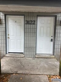 Building Photo - 3122 SW 26th Terrace