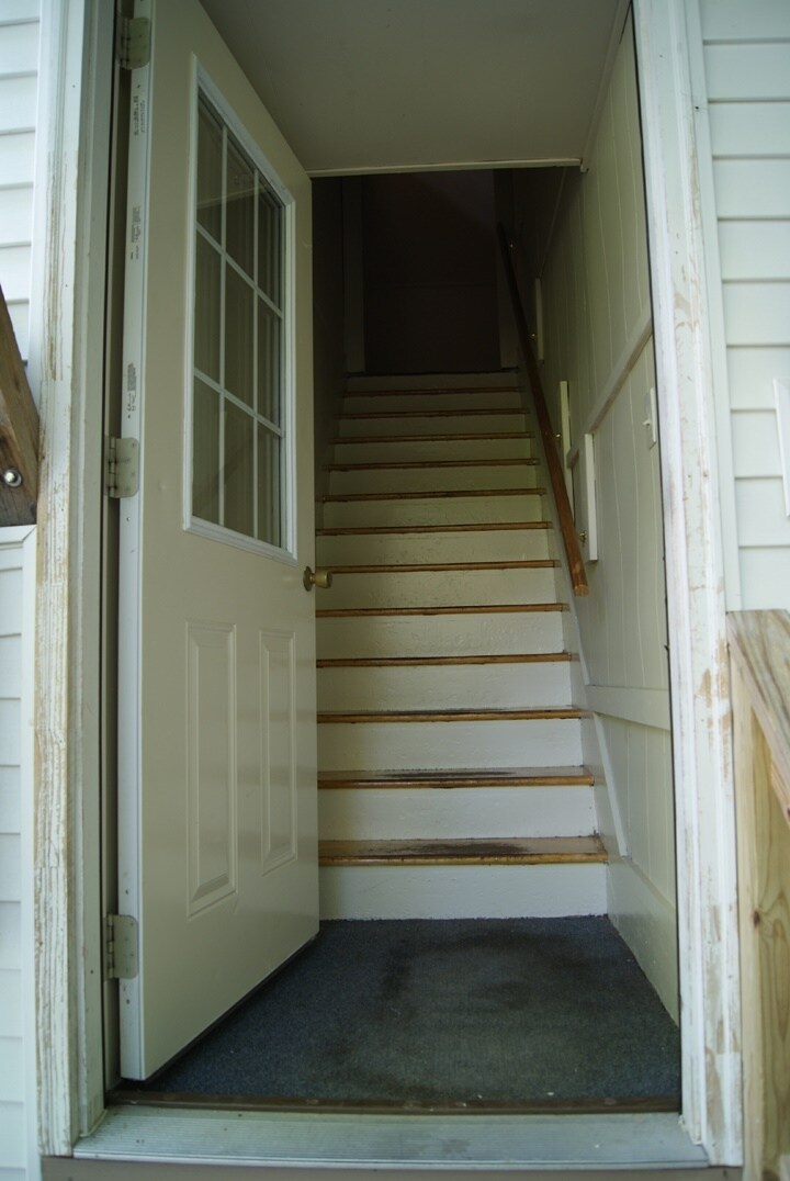 entry - 3 Crawford St