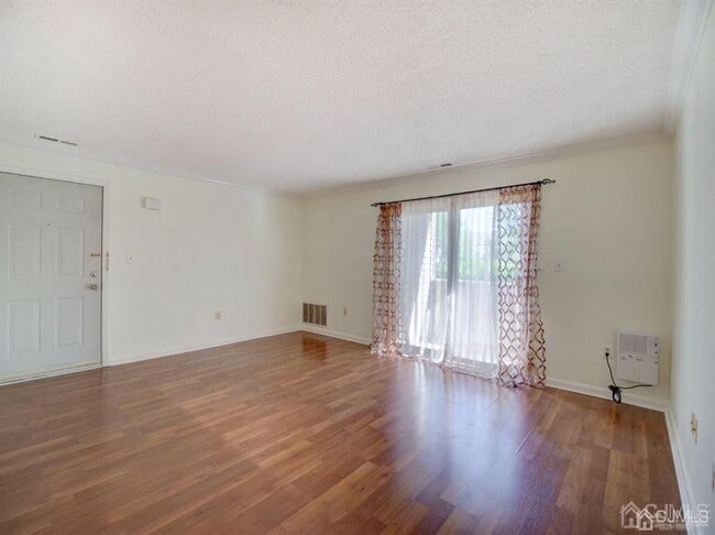 Building Photo - 1513 Ravens Crest Dr