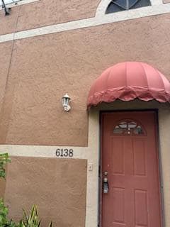 Building Photo - 6138 Seven Springs Blvd