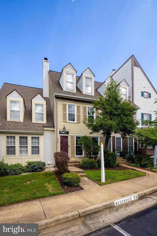 Building Photo - 12867 Mill House Ct