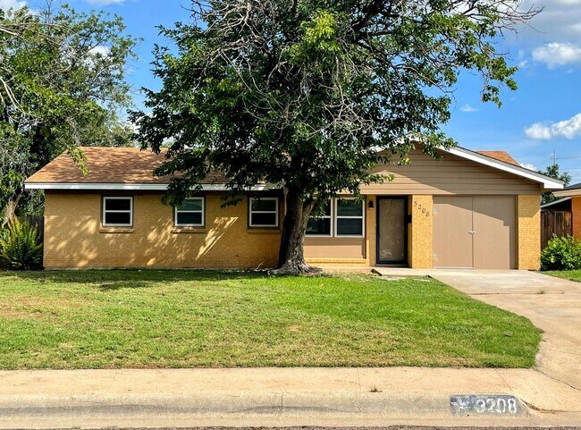 Primary Photo - Newly Renovated 3-Bedroom, 2-Bath Home in ...