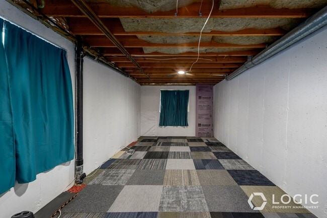 Building Photo - 2718 Ferron Dr