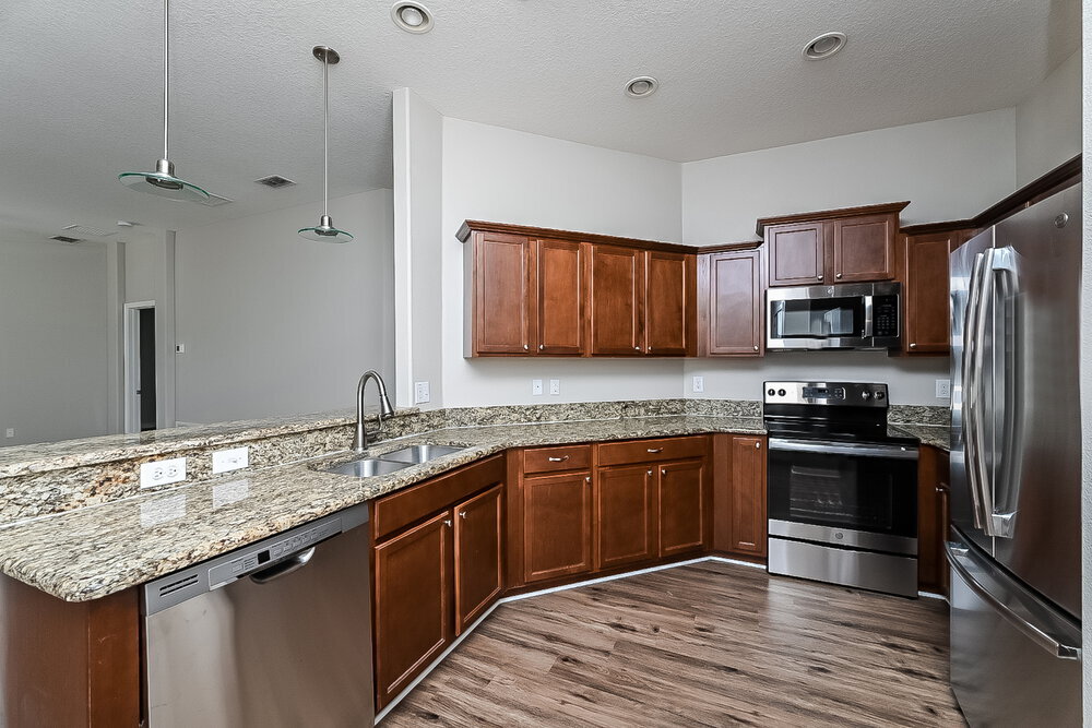 Building Photo - 1037 Seminole Sky Dr