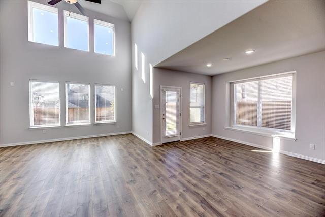 Building Photo - 1012 Rosebay Dr