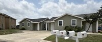 Building Photo - 1308 Quitaca Dr