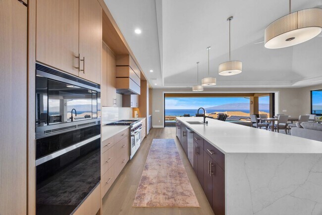 Building Photo - Luxury Ocean View Estate with Infinity Poo...