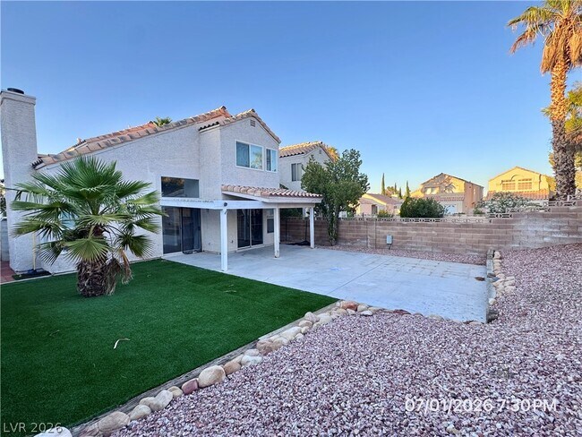 Building Photo - 8405 Shady Shores Cir