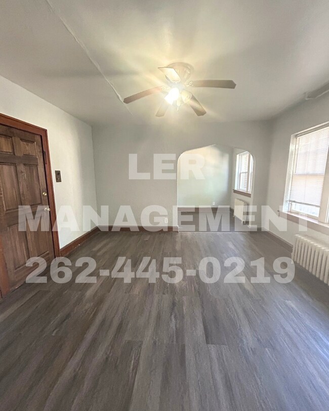 Interior Photo - 2701 Arlington Ave.