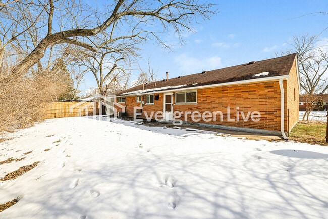 Building Photo - 4795 Rolling St