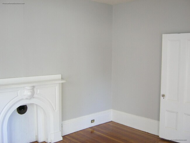 Building Photo - 16 Central Ave