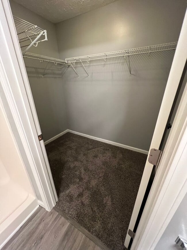 Building Photo - 3310 Harbour Pointe Pl